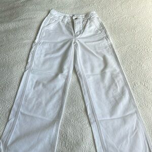 White Aritzia TNA -flared carpenter pants size 00